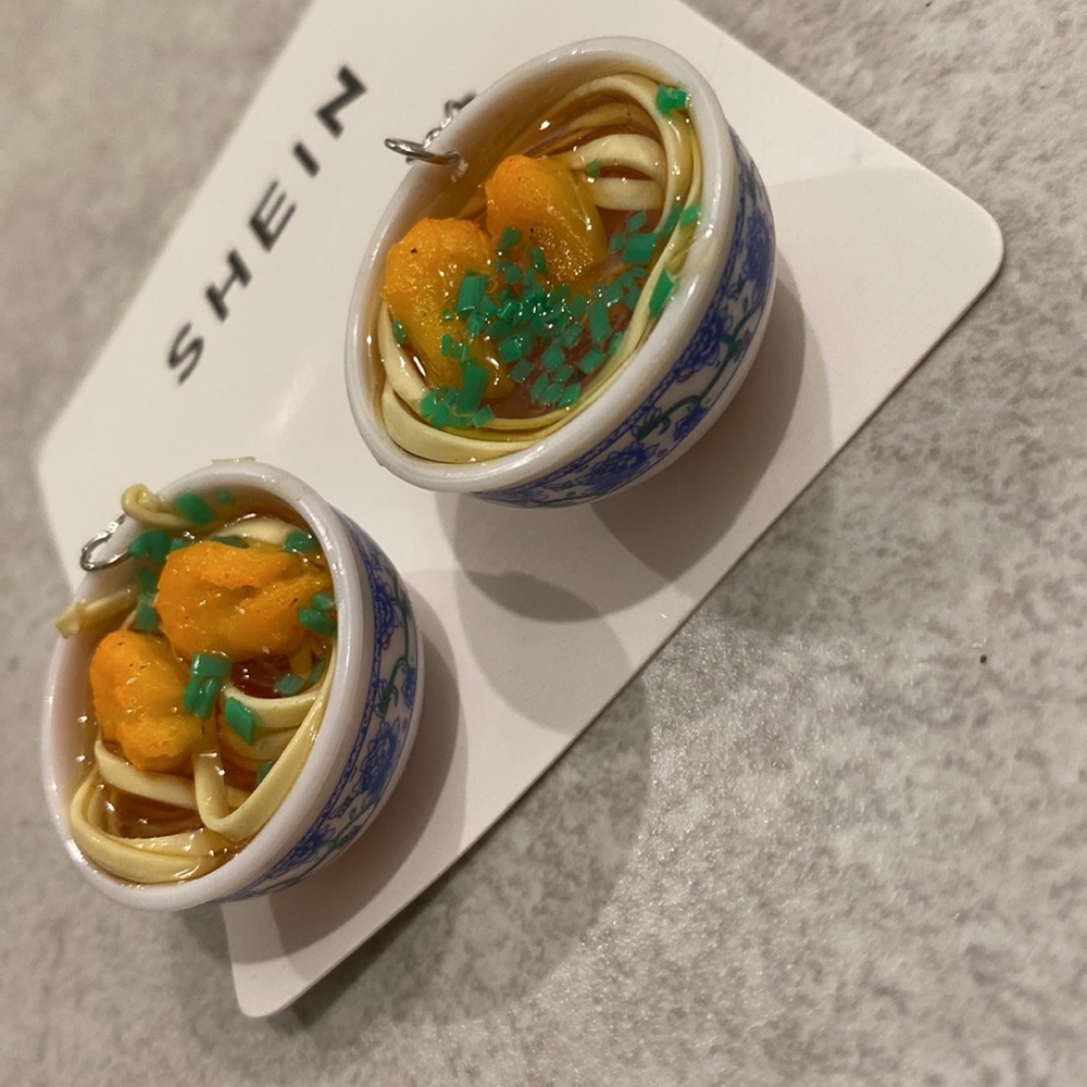 Pho 🍜 bowl earrings! - Picture 9 of 9